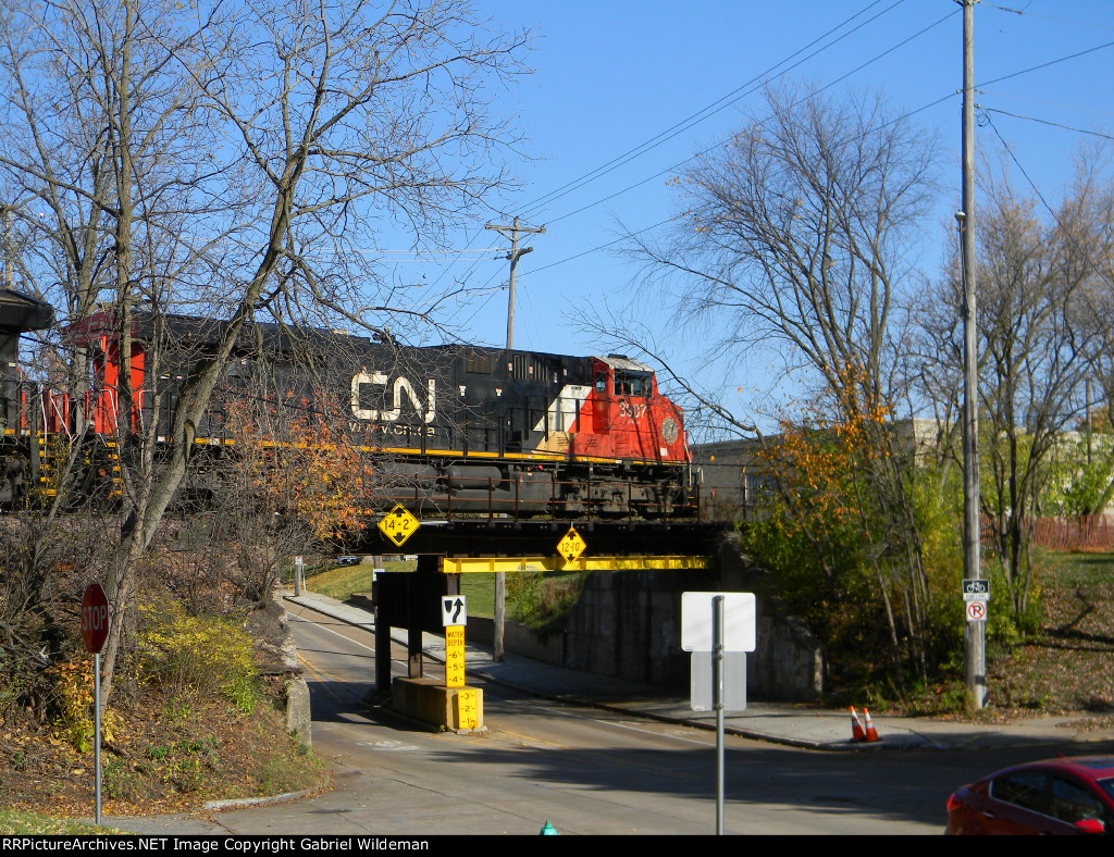 CN 3907 